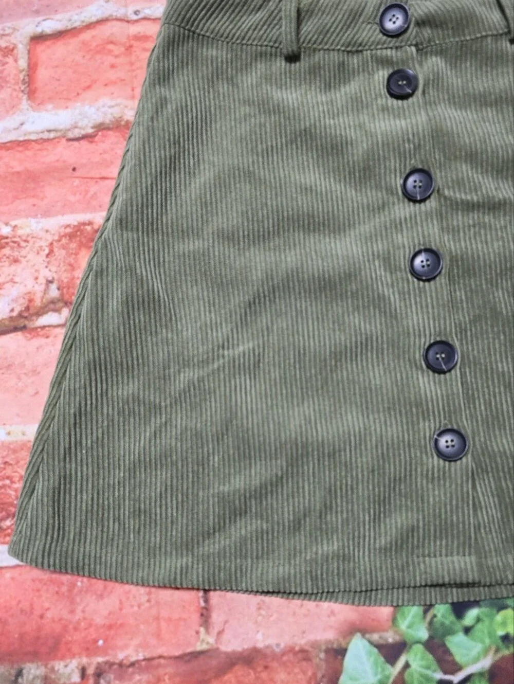 Gilli Olive Green Lightweight Corduroy Front Button Mini Skirt Size Small